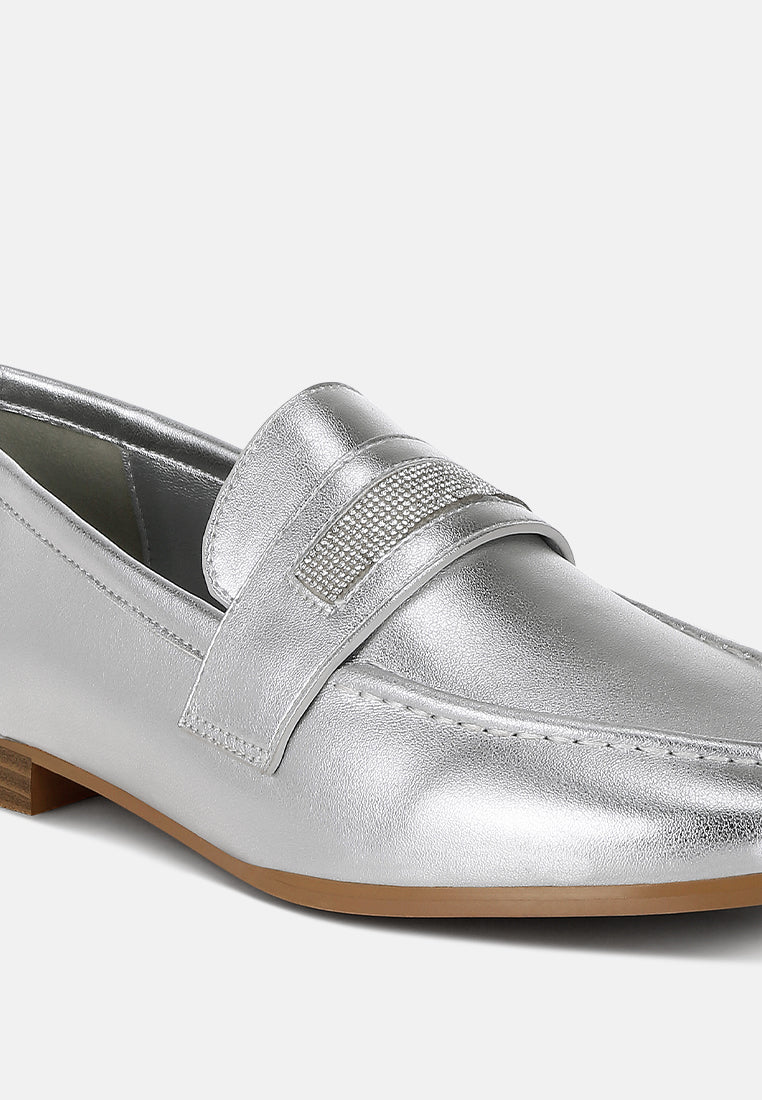 Women Rhinestone Strap Metallic Loafers