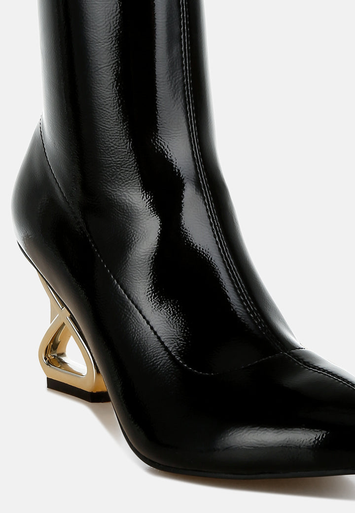 fantasy heel patent faux leather boots#colour_black