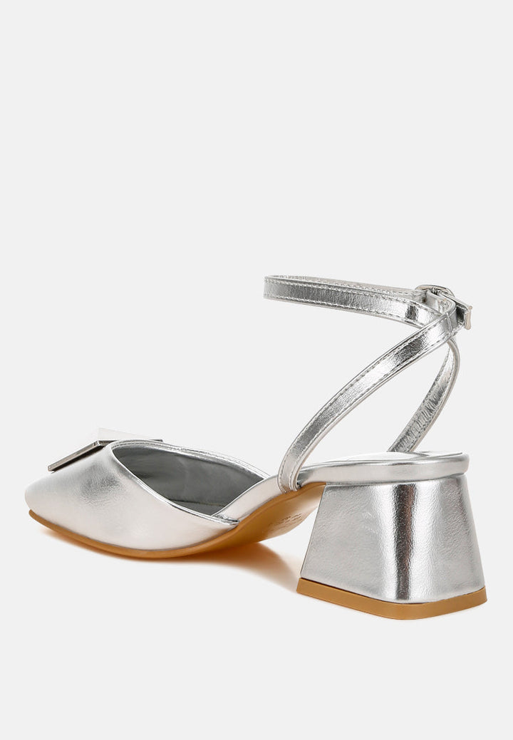 women brooch detail ankle strap sandals#color_silver