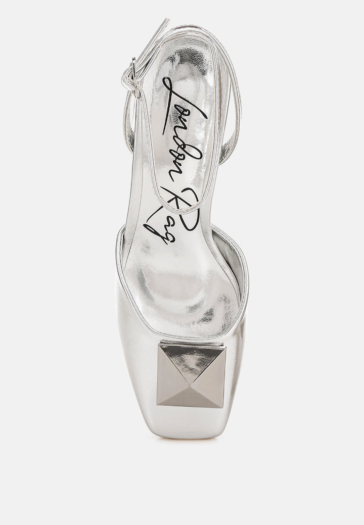 women brooch detail ankle strap sandals#color_silver