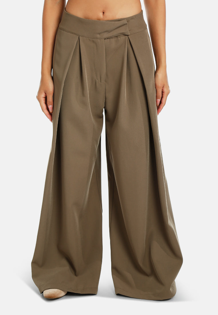 #color_taupe