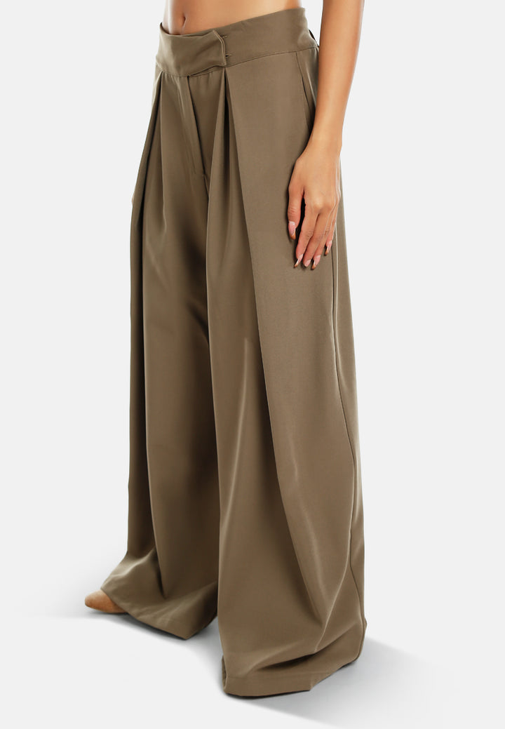 #color_taupe
