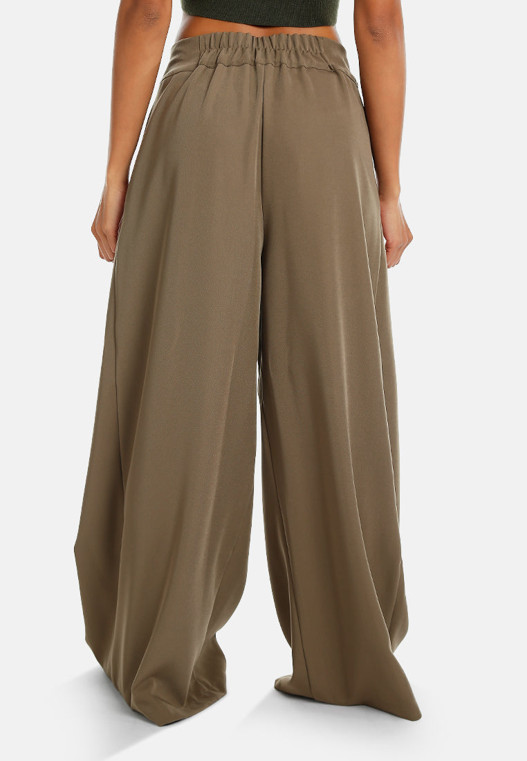 #color_taupe