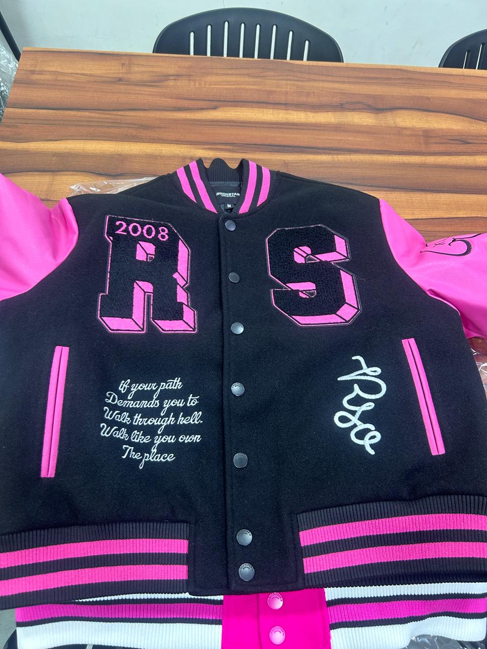 black pink puffer jacket#color_black-pink