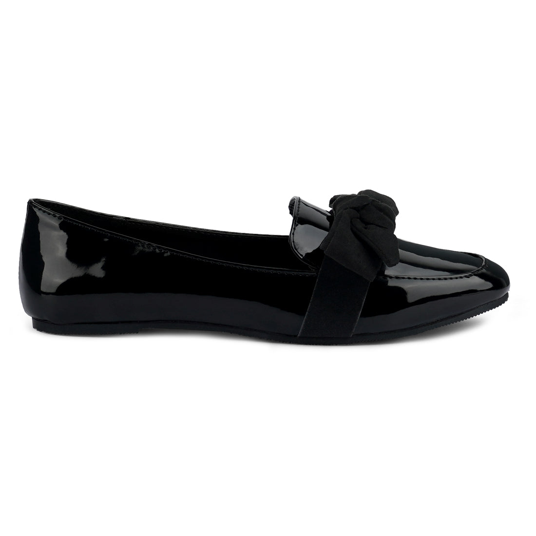Pointed Toe Loafers in Black