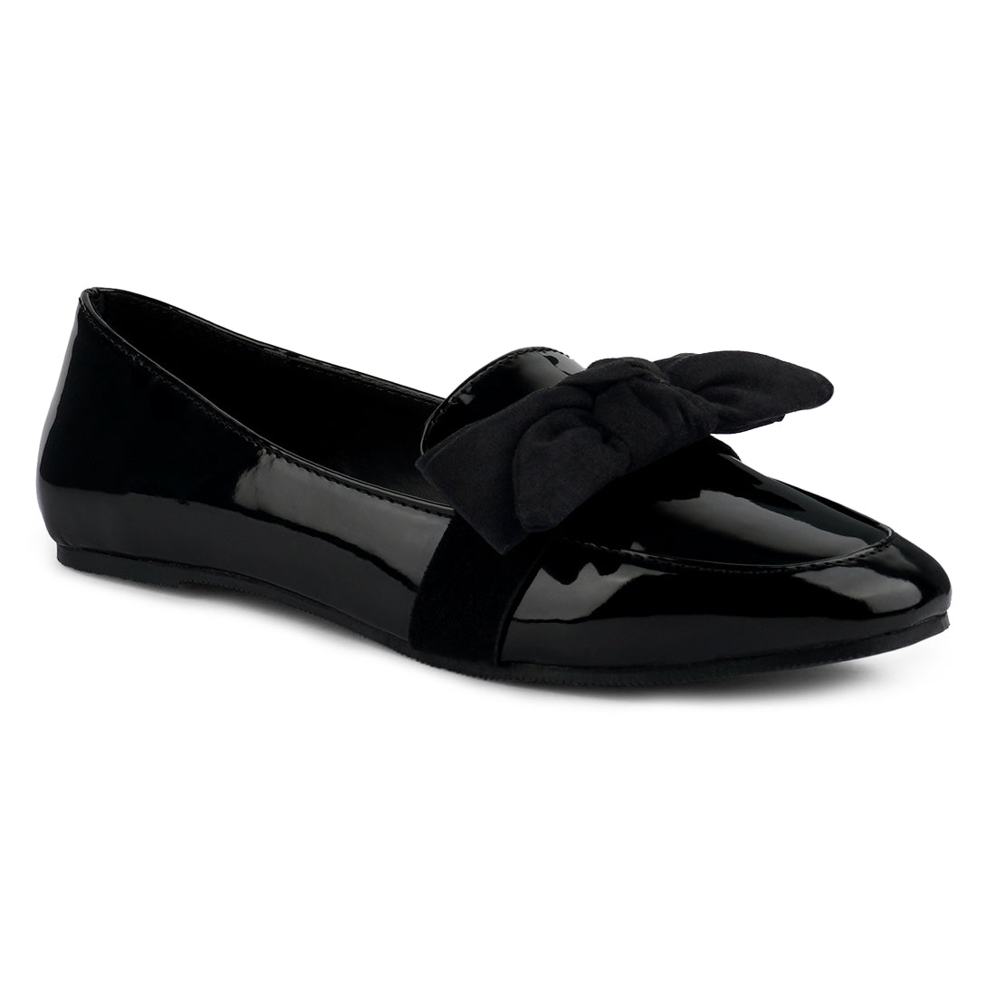 Pointed Toe Loafers in Black