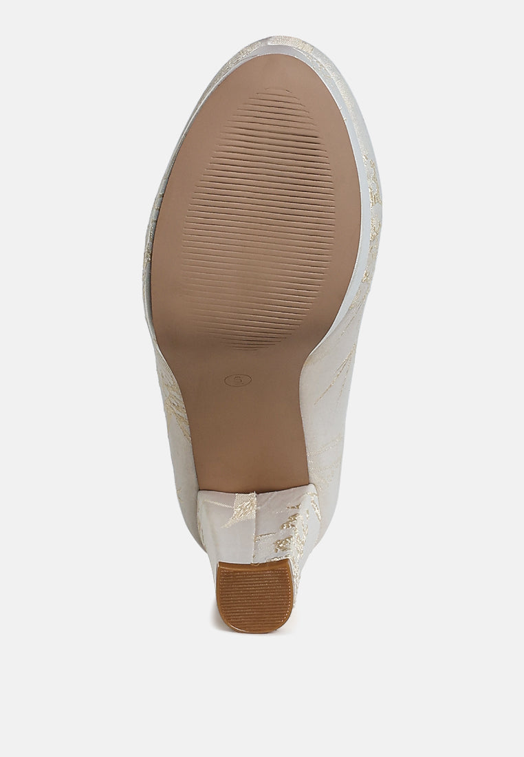 #color_beige