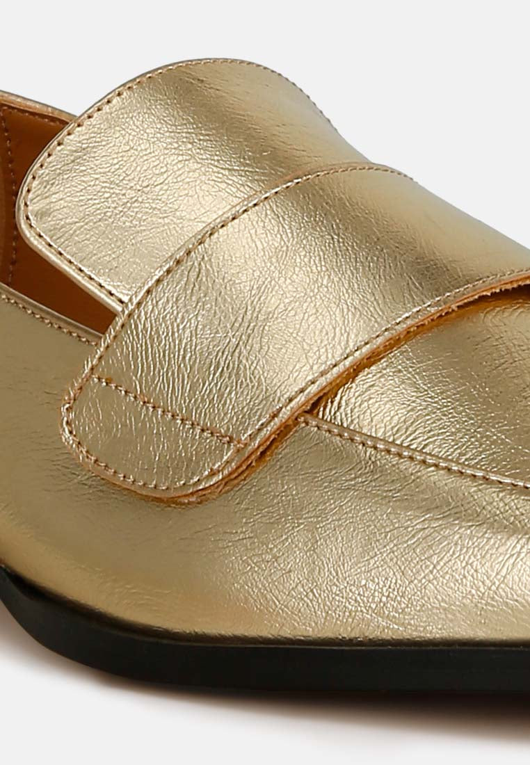 women metallic penny loafers#color_gold