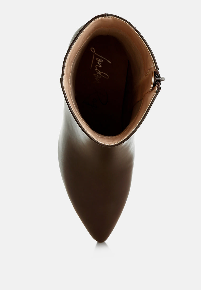#color_brown