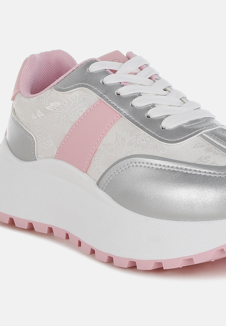 women print embroidery detail metallic sneakers#color_silver
