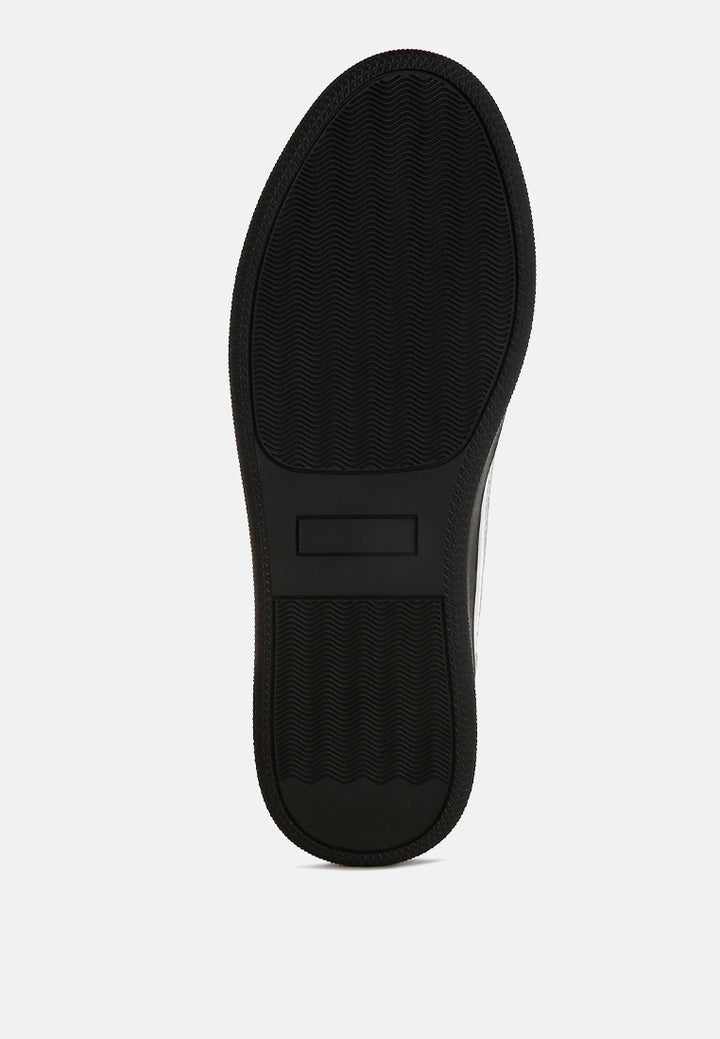 women faux leather everyday sneakers#color_silver-black