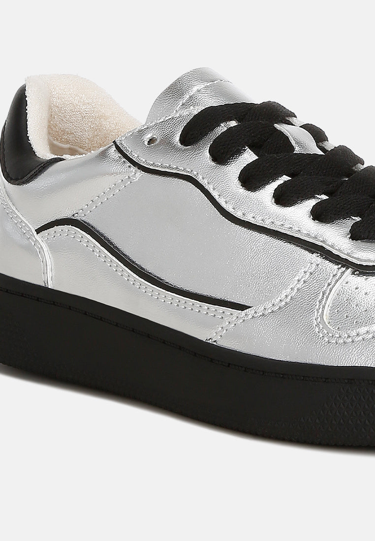 women faux leather everyday sneakers#color_silver-black