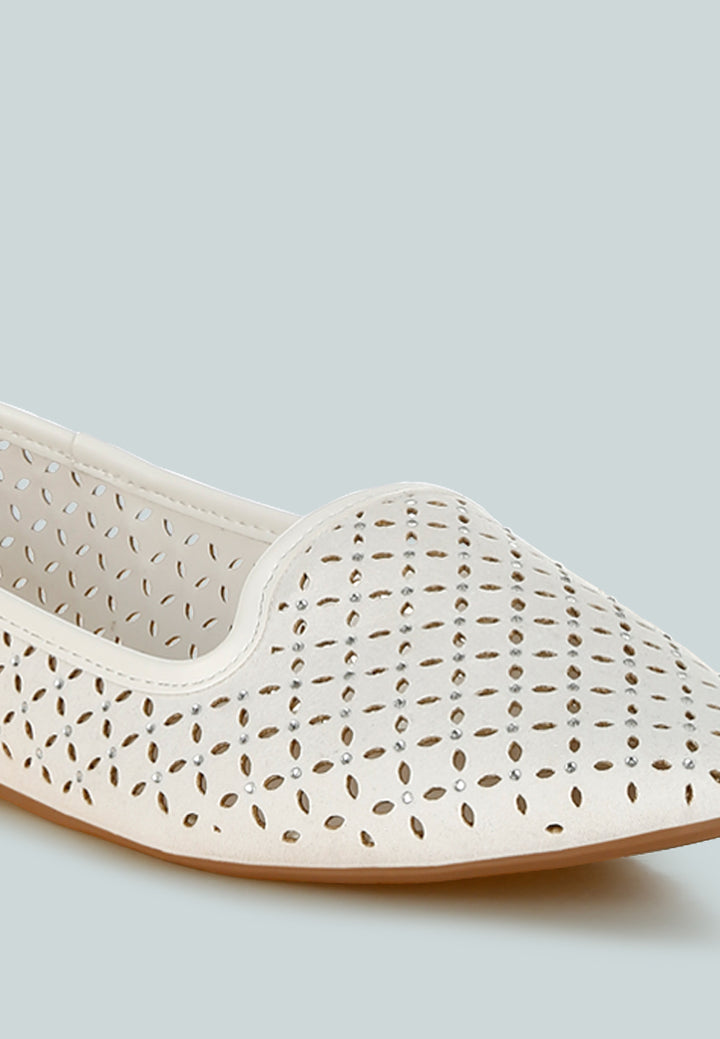 Women Cut Out Detail Ballerinas