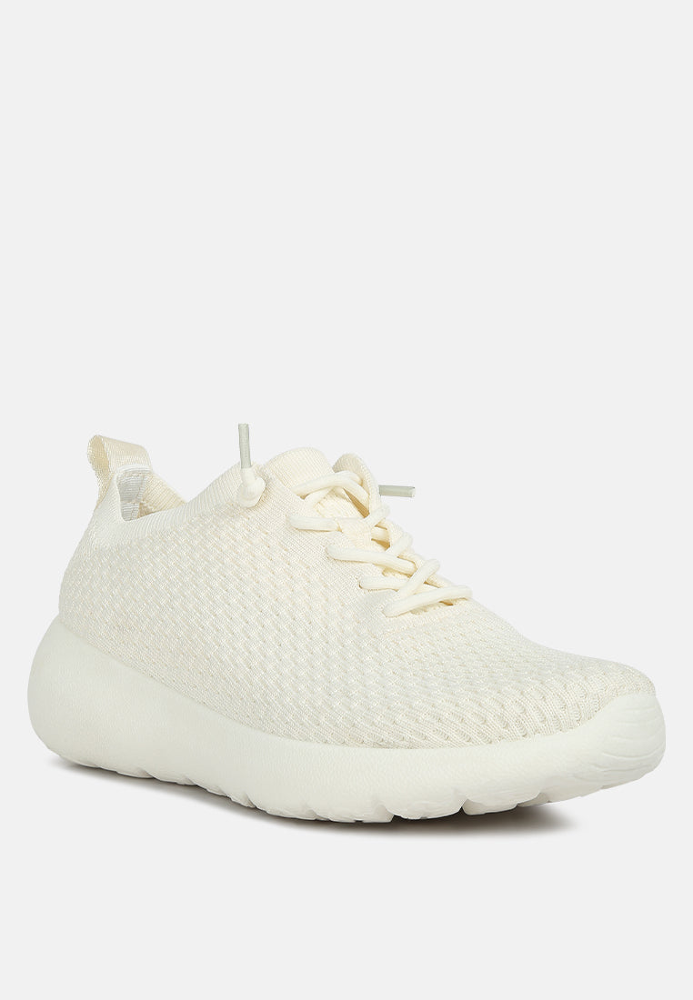 women lace up sporty shoes#color_beige