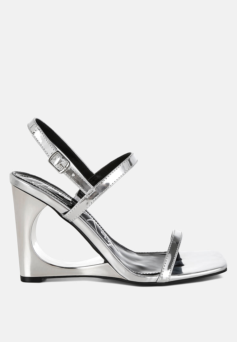 women metallic fantasy wedge heel sandals#color_silver