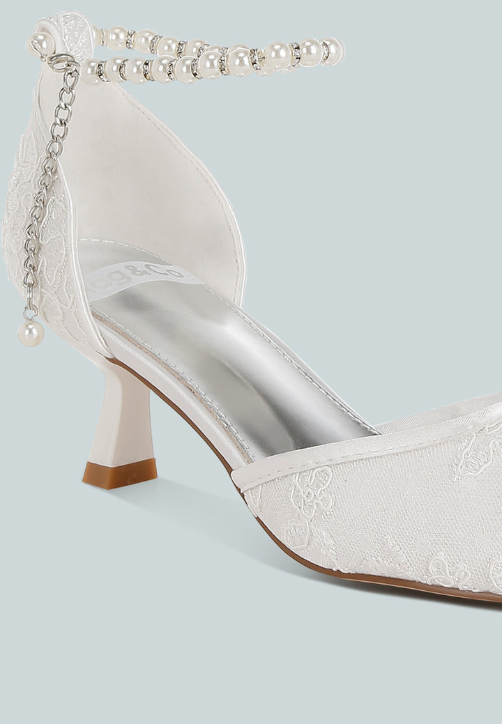 women lace kitten heel sandals#color_white