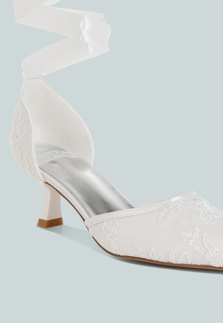 women lace kitten heel sandals#color_white