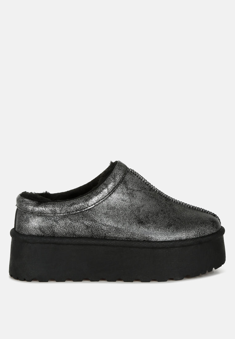 women faux leather platform classic slip-on#color_black