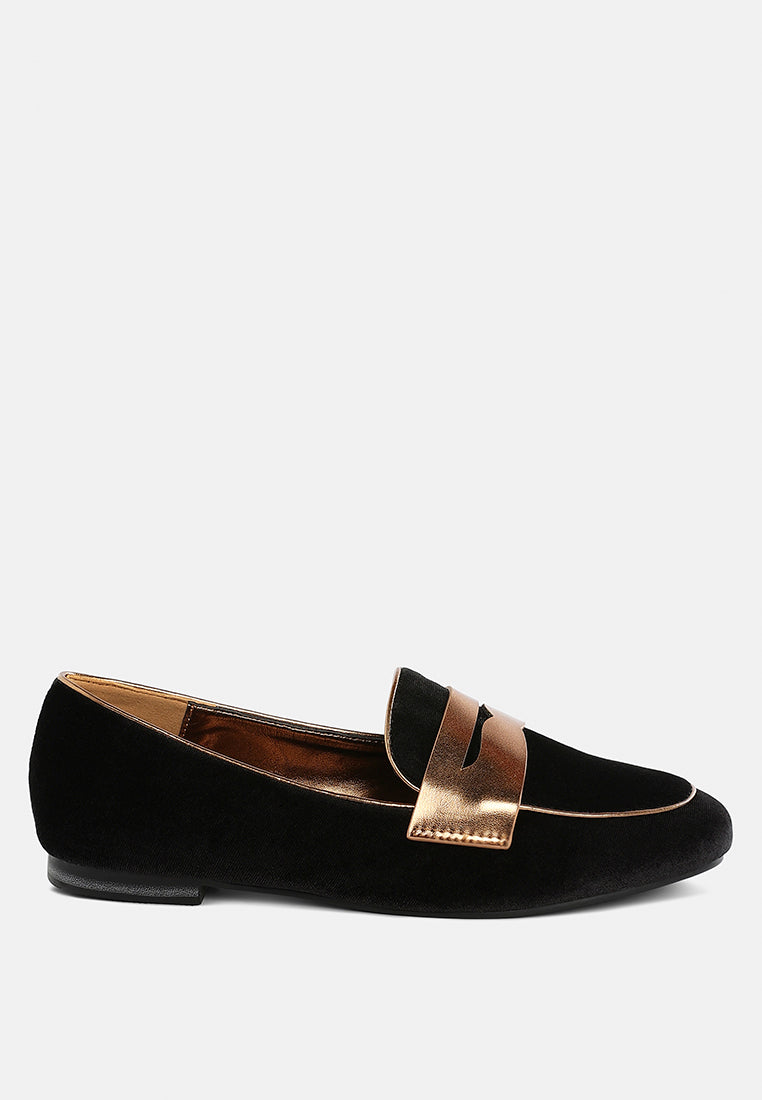 women penny strap velvet loafers#color_black