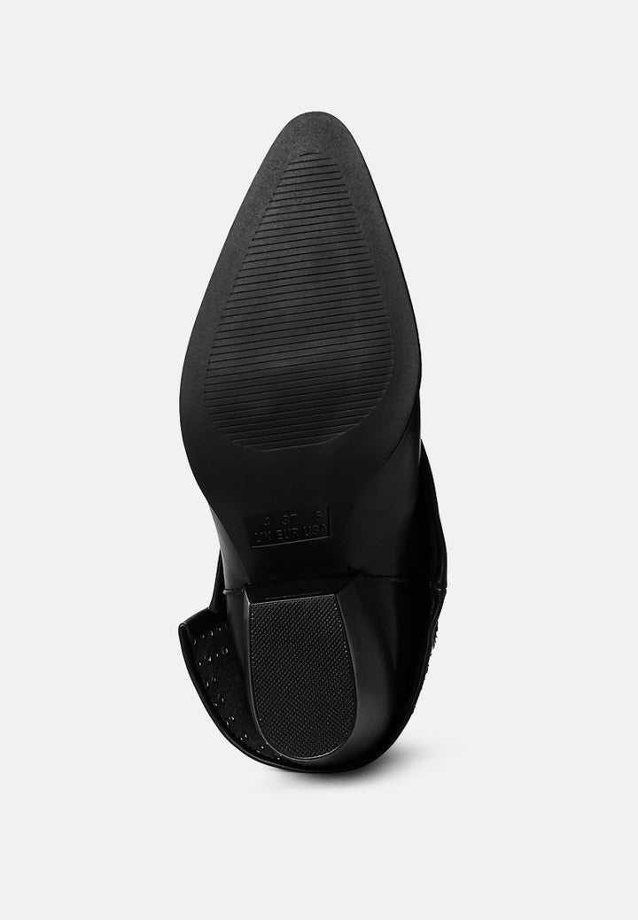 Women Block Heeled Chelsea Boot