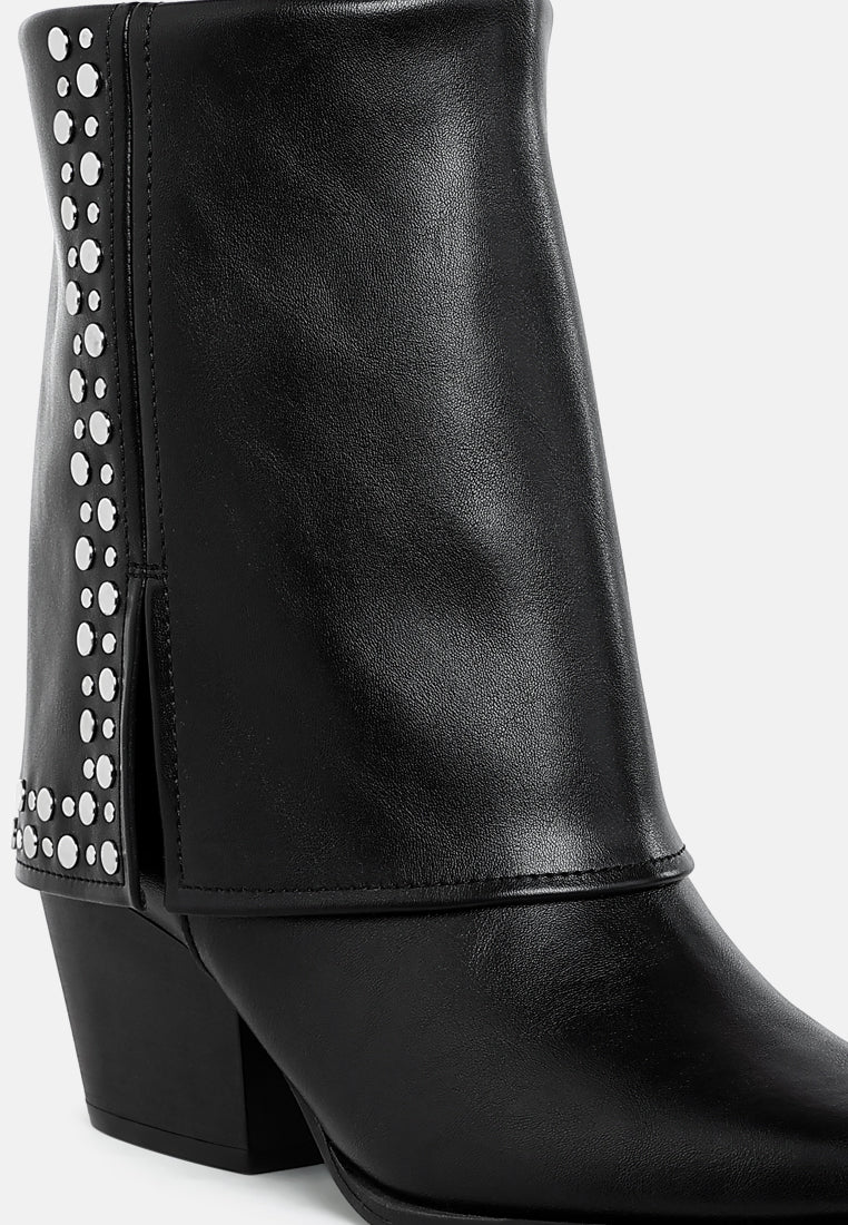 Women Block Heeled Chelsea Boot