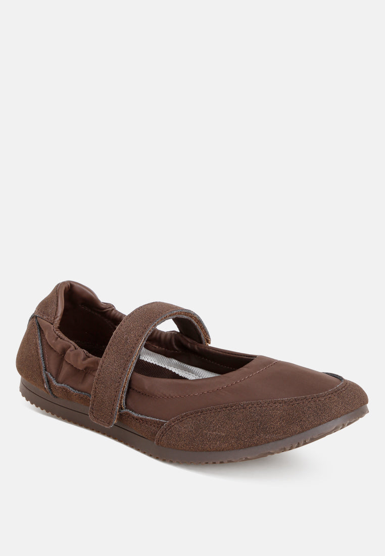 #color_brown