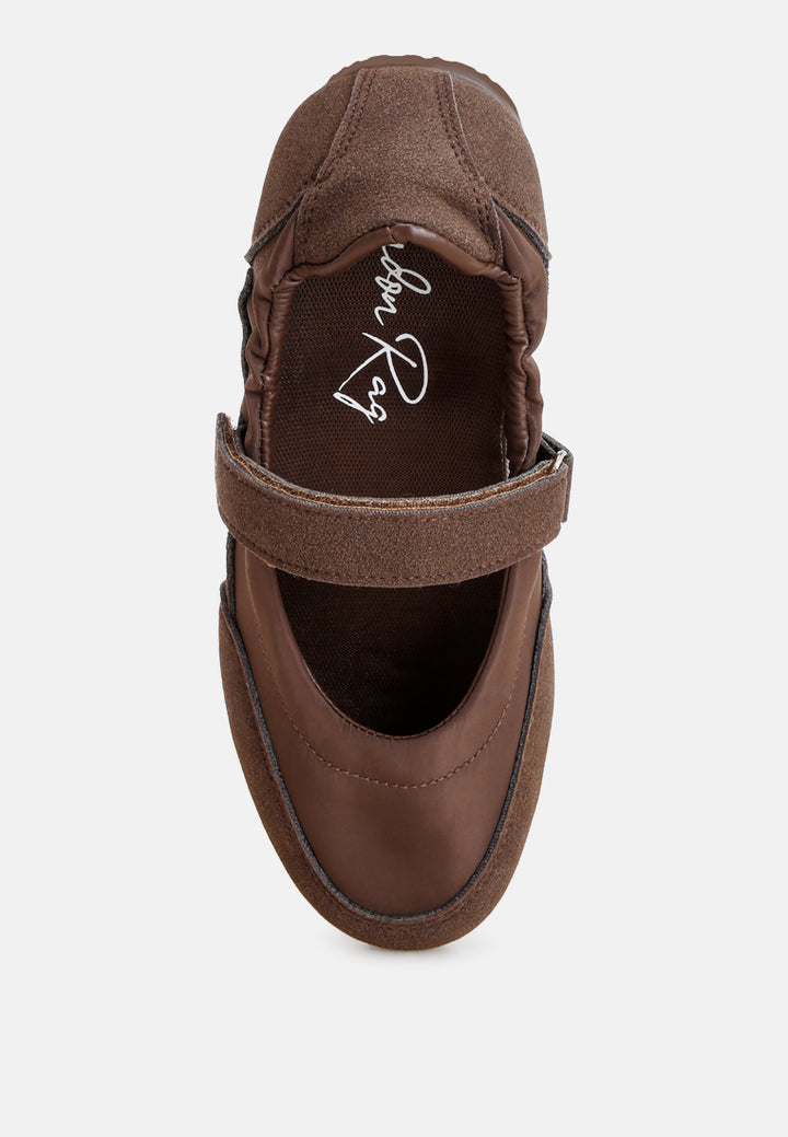 #color_brown