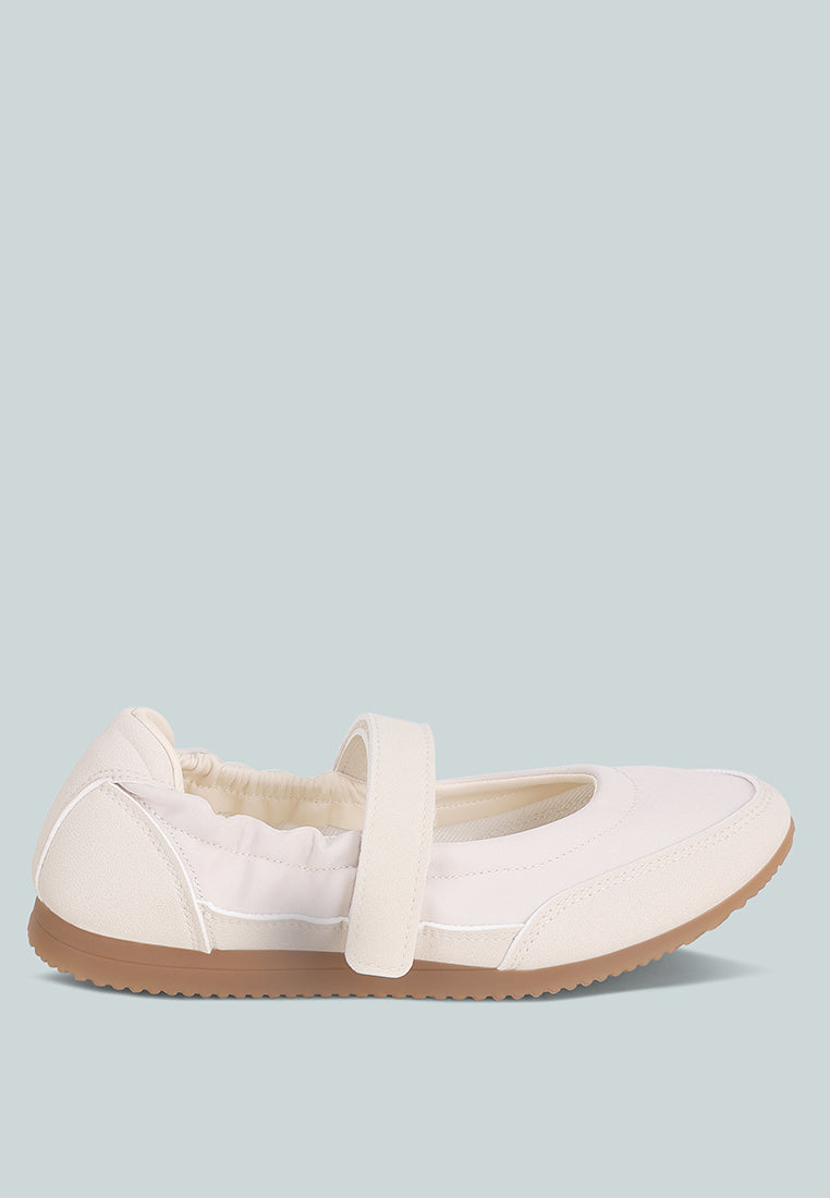#color_off-white