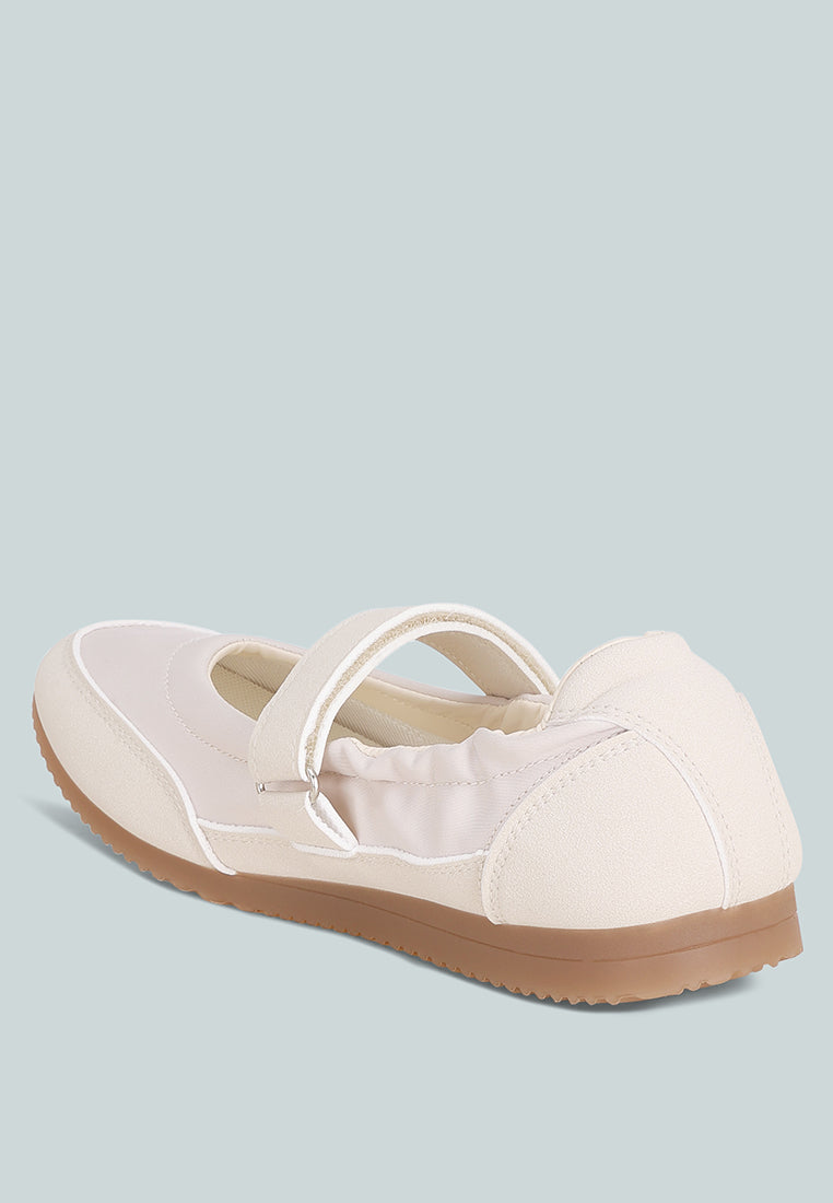 #color_off-white
