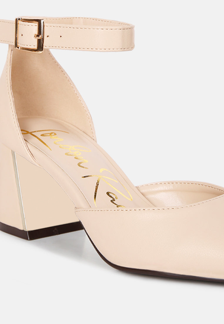 women metallic accent heeled sandals#color_beige