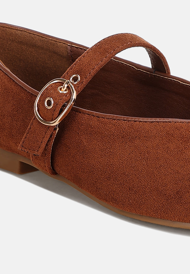 #color_brown-suede