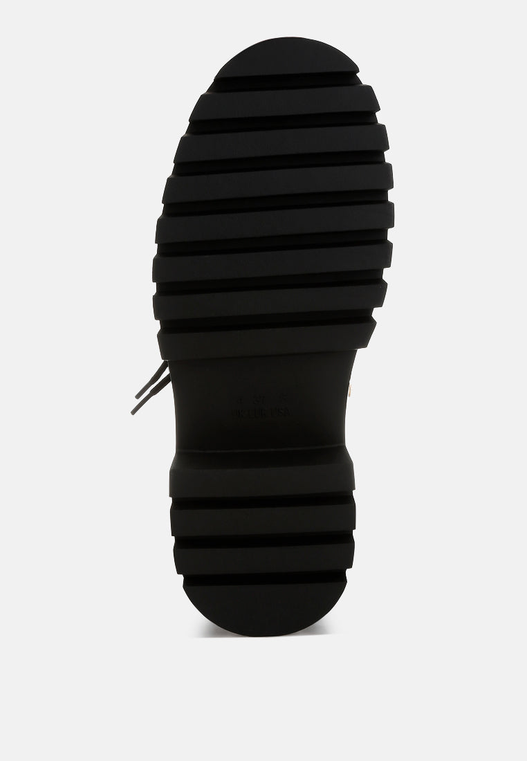 women fleece & faux leather boots#color_black