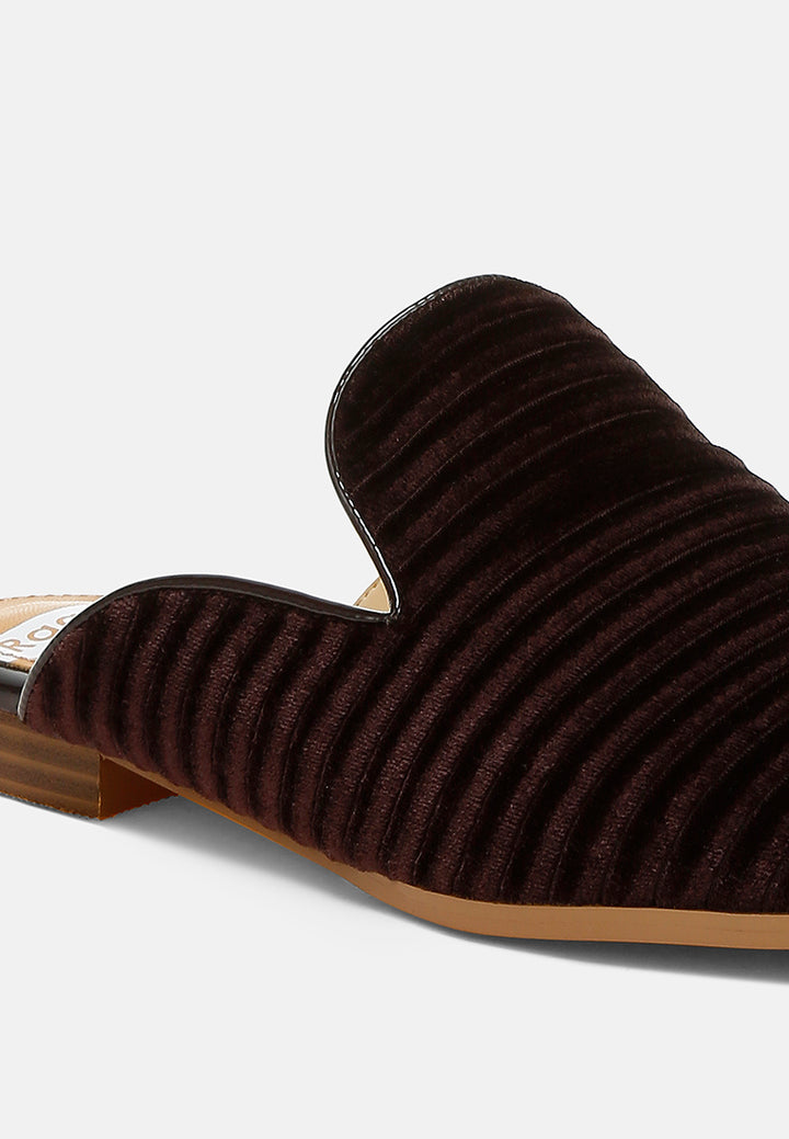 #color_brown
