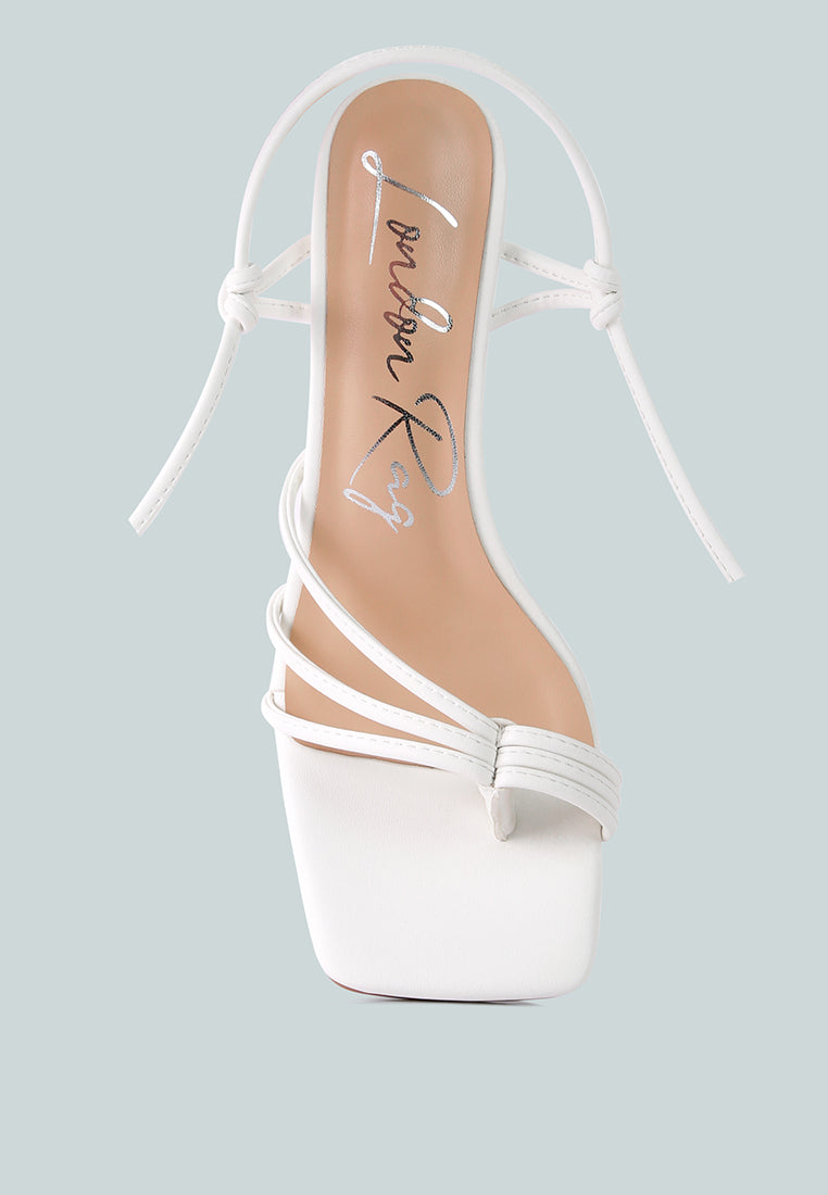 women toe ring tie up block sandals#color_white