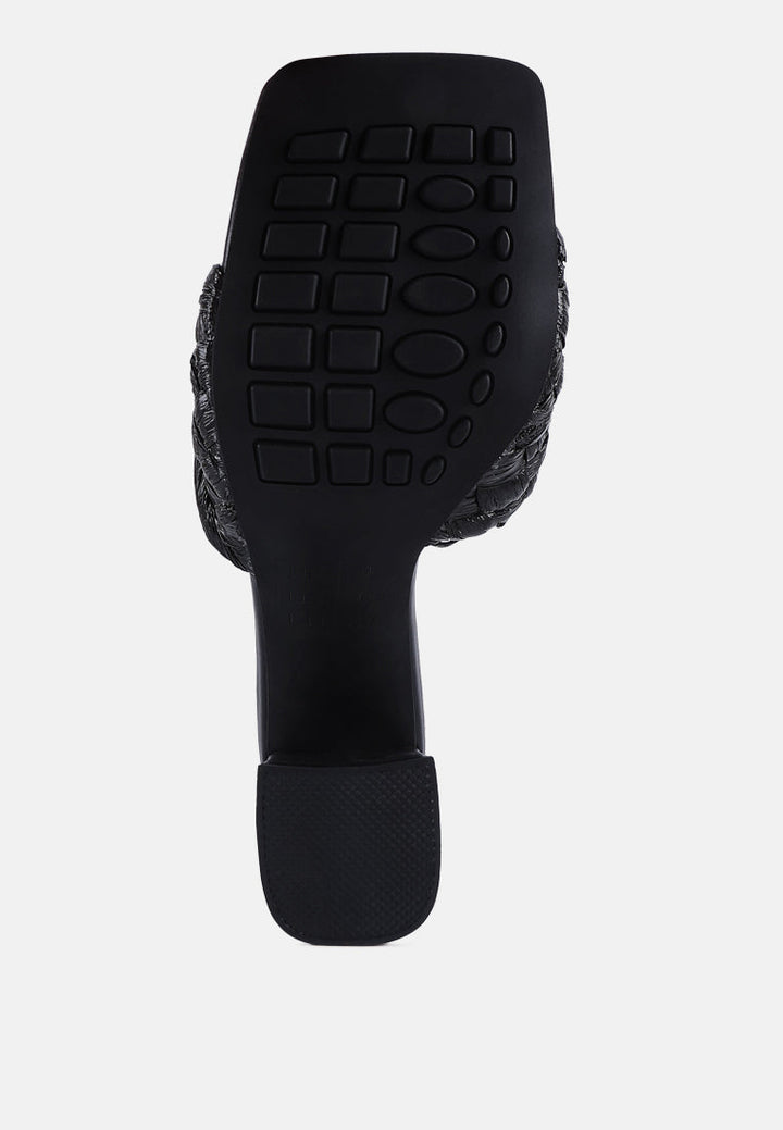 pout pro braided raffia block sandals by ruw#color_black