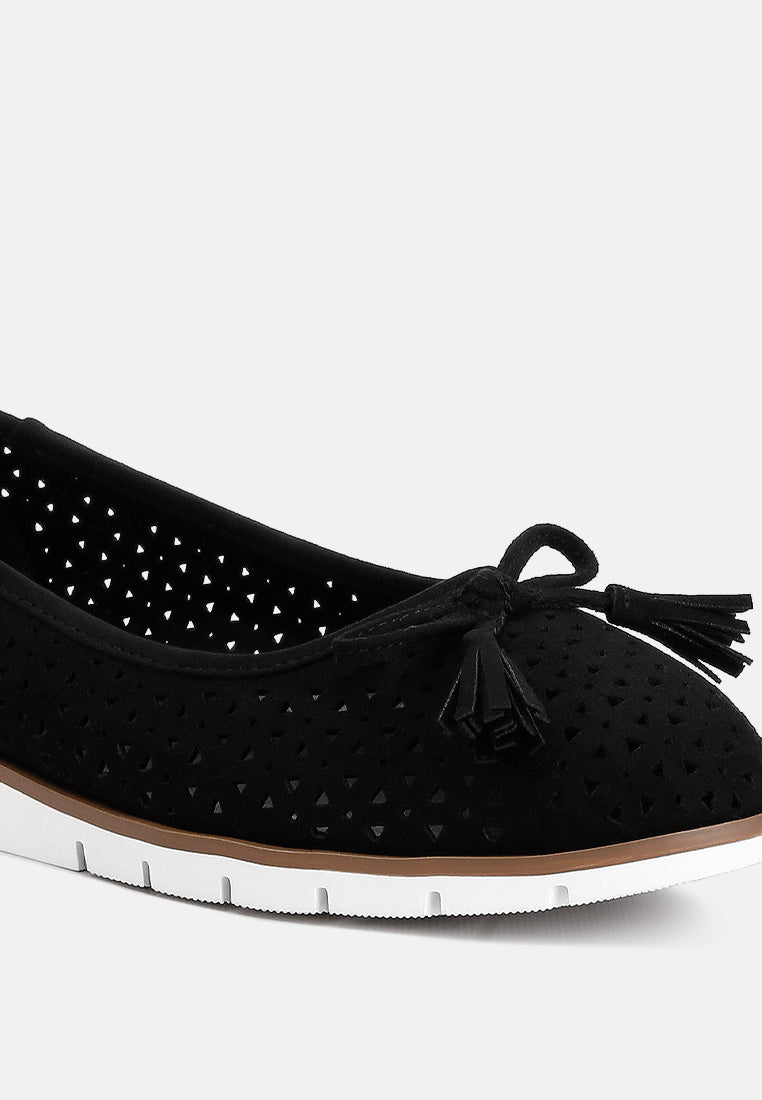 women perforated faux leather ballerinas#color_black