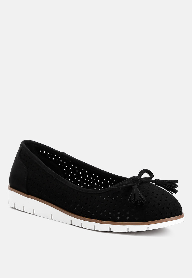 women perforated faux leather ballerinas#color_black