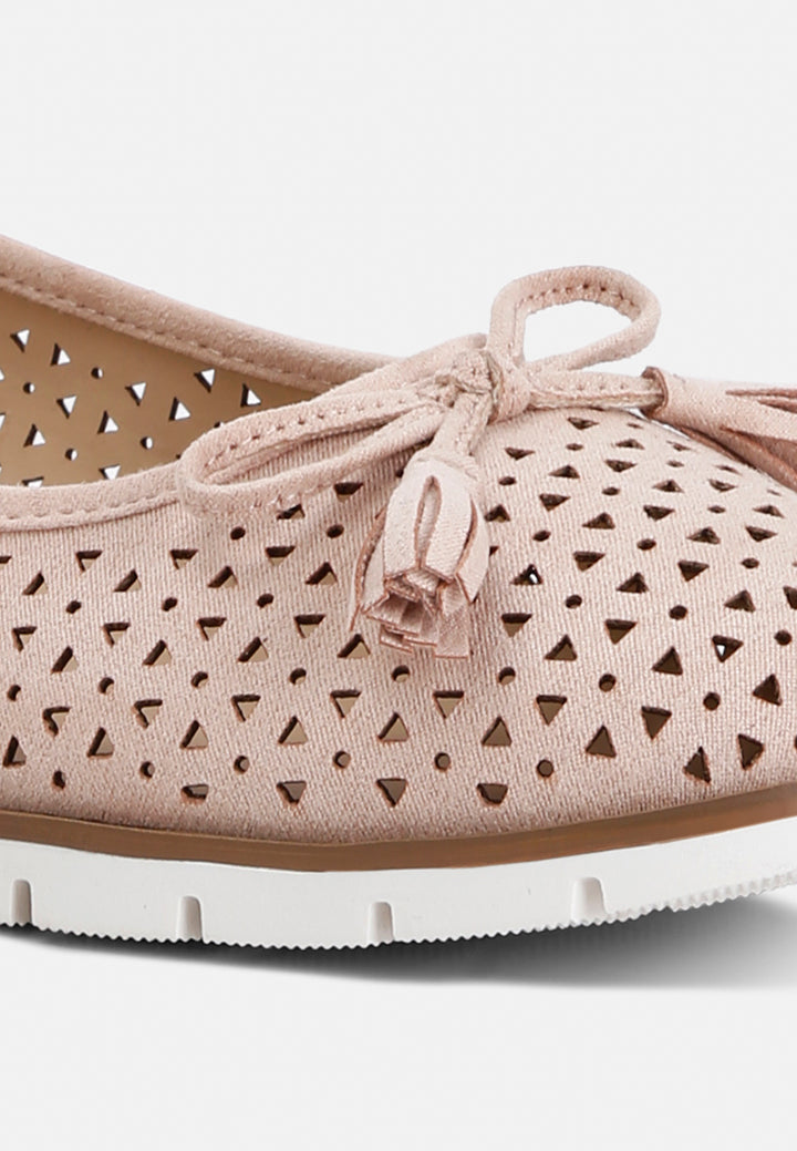 women perforated faux leather ballerinas#color_blush