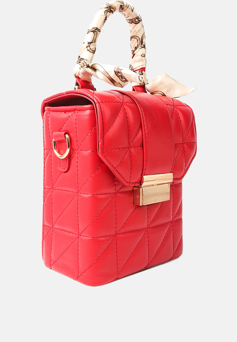 quilted faux leather bucket handbag#color_red