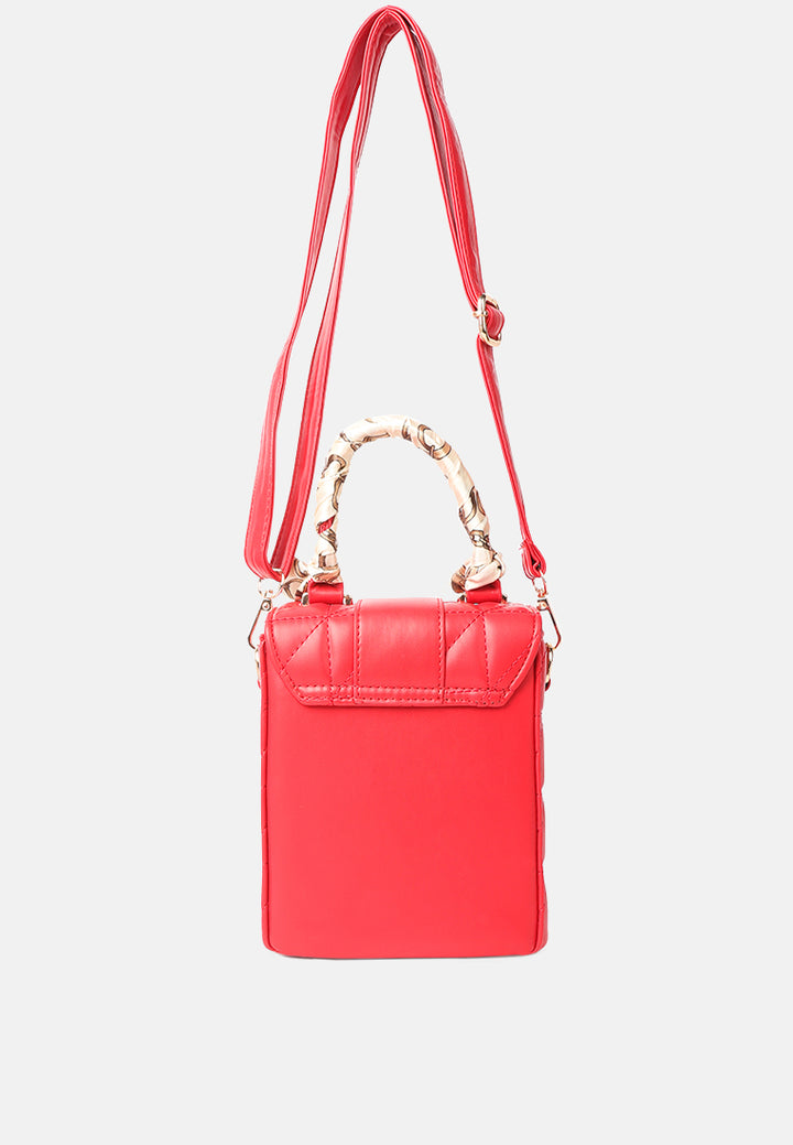 quilted faux leather bucket handbag#color_red