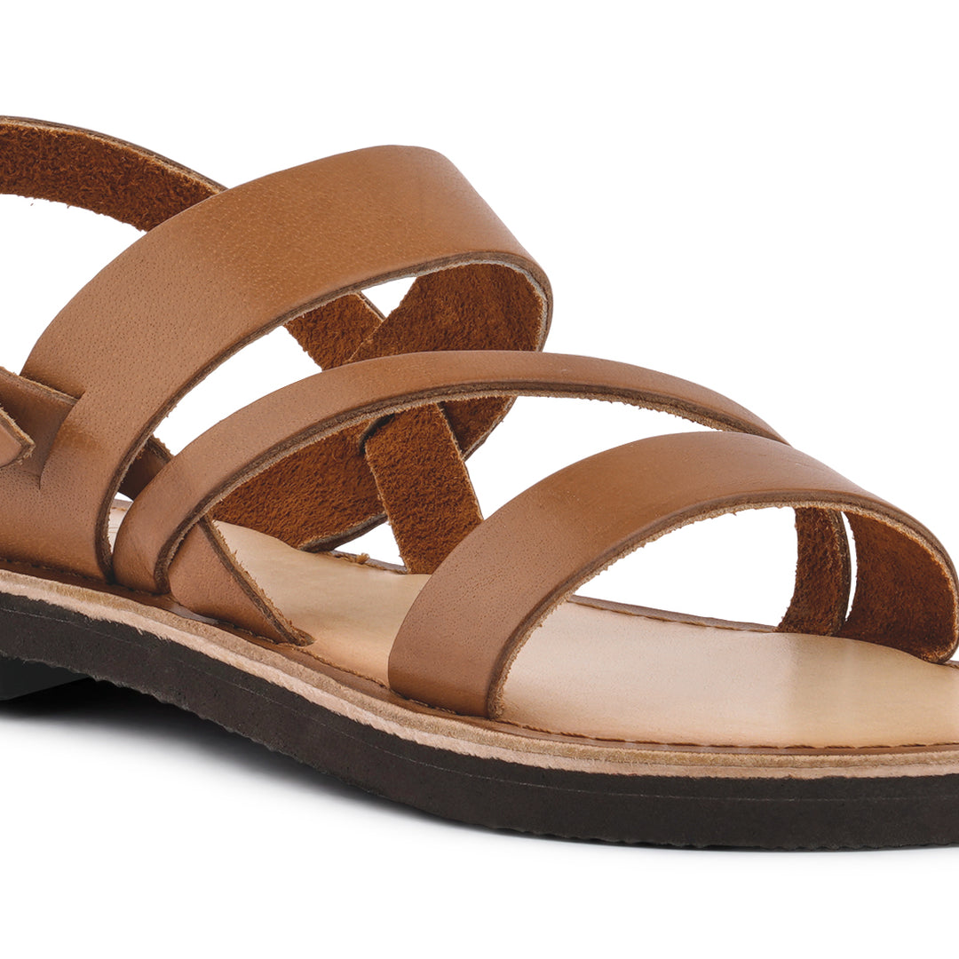 women flat sandal with ankle strap#color_tan