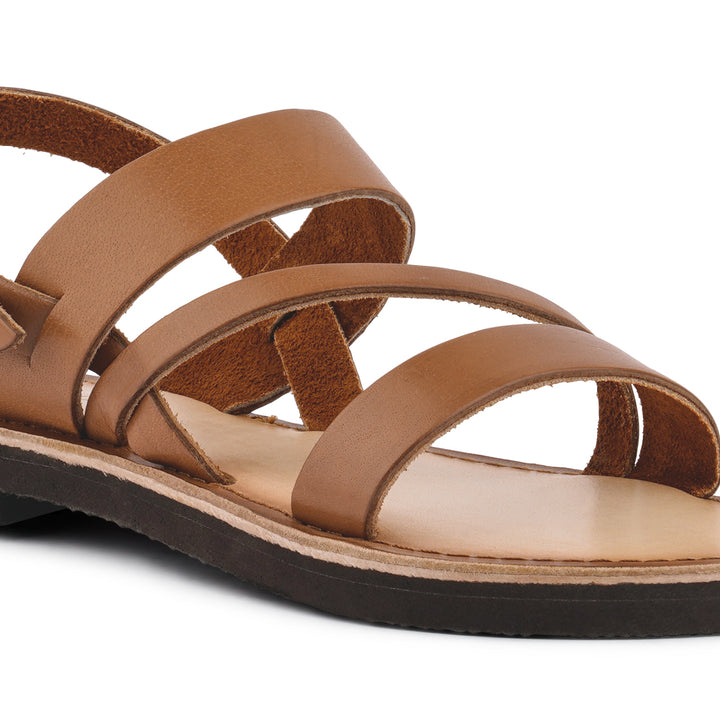 women flat sandal with ankle strap#color_tan