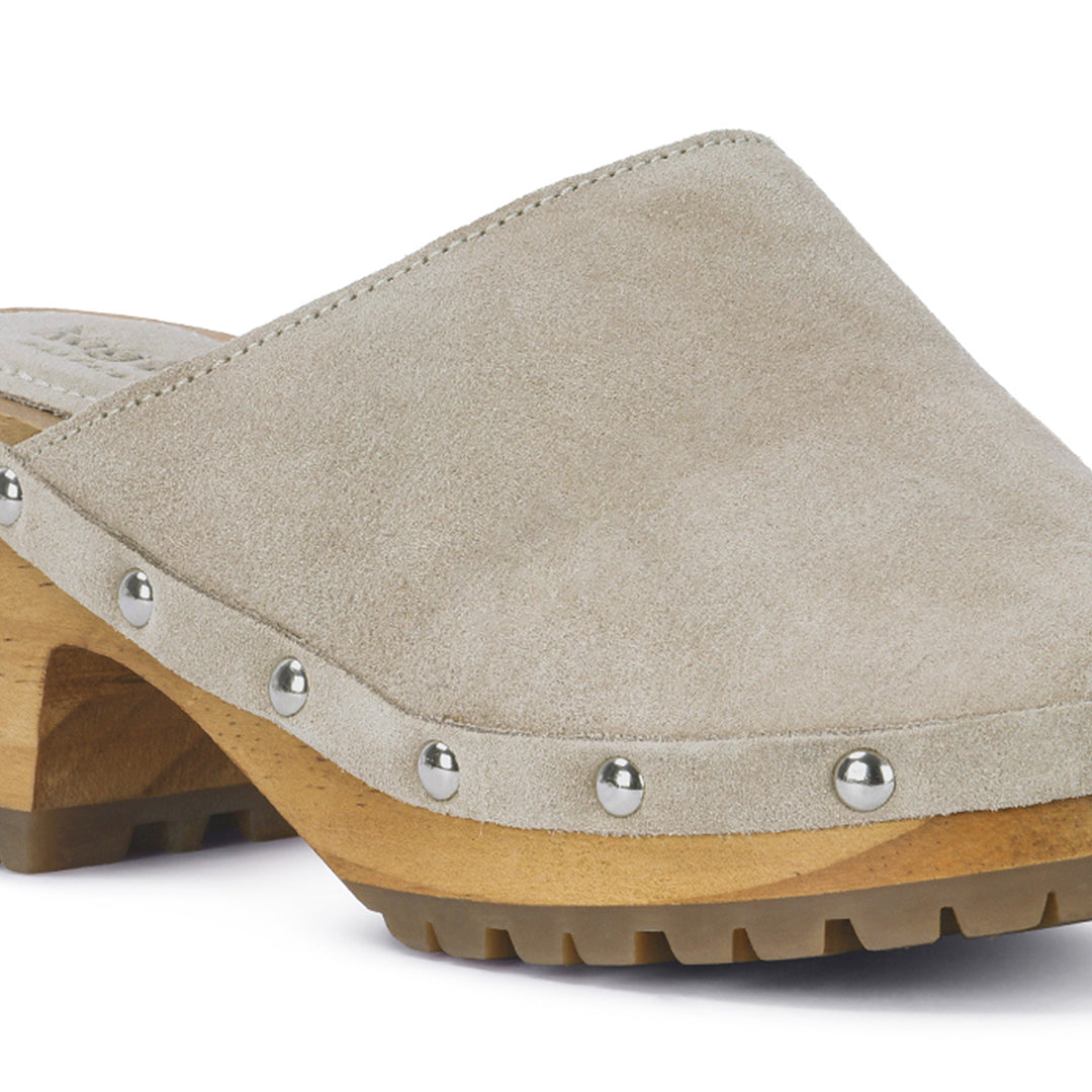 CEDRUS Fine Suede Studded Clogs Mules