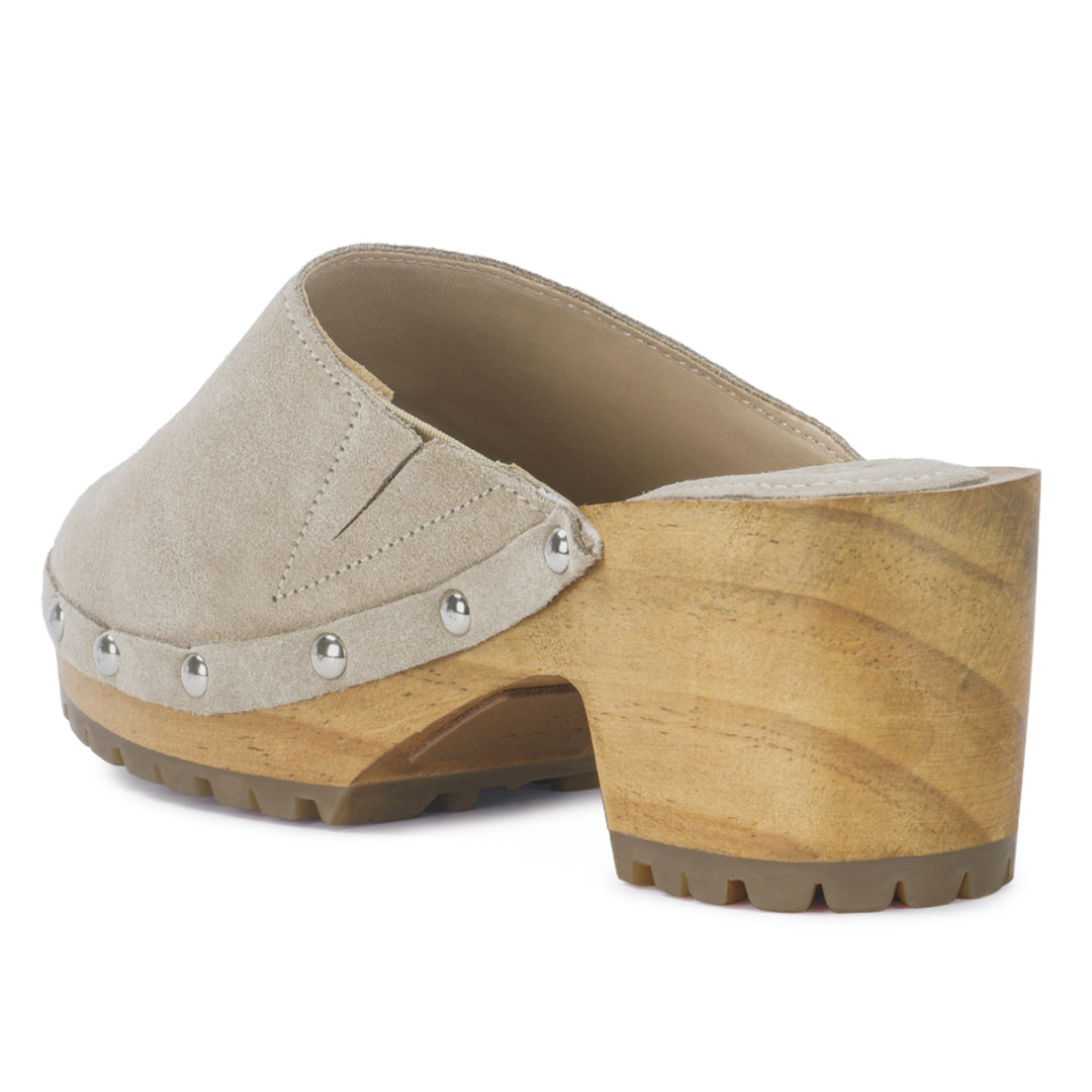 cedrus fine suede studded clogs mules#color_beige