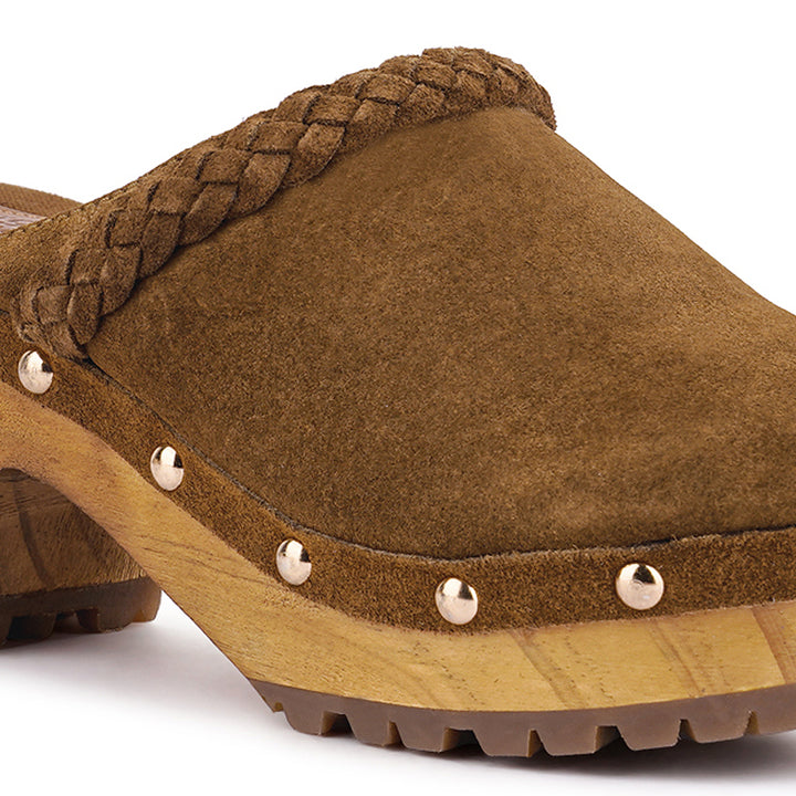 women fine suede leather clogs#color_tan