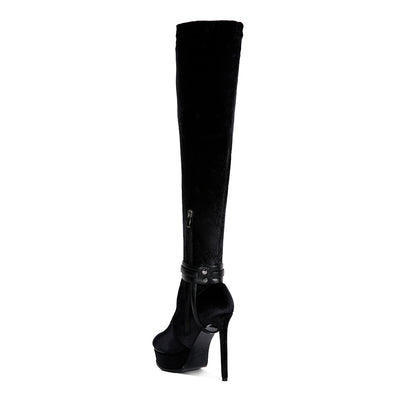 high platform heeled long boots#color_black