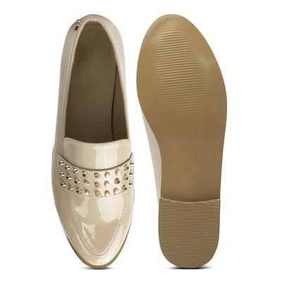 semicasual stud detail patent loafers#color_beige