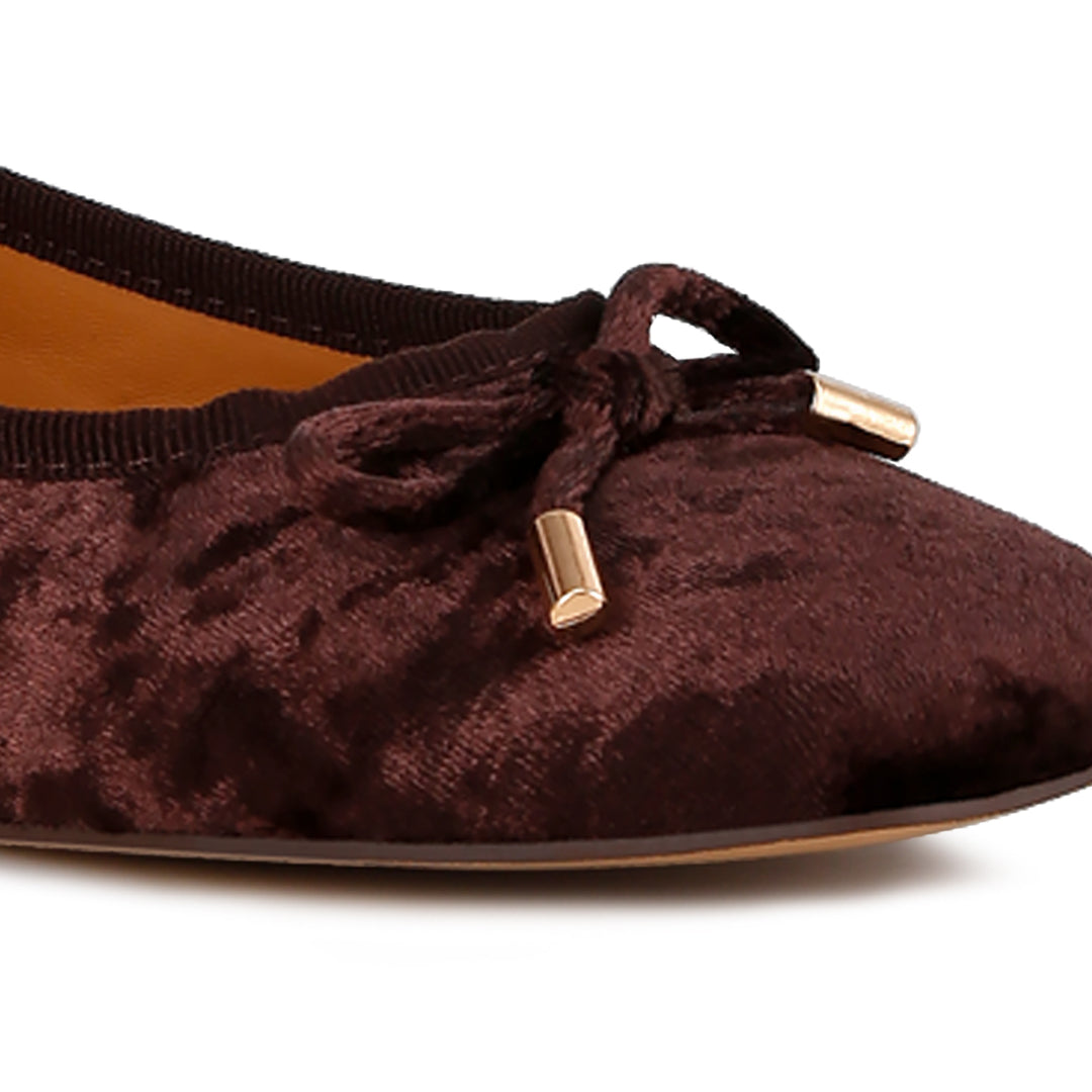 velvet bow ballerinas
#color_brown