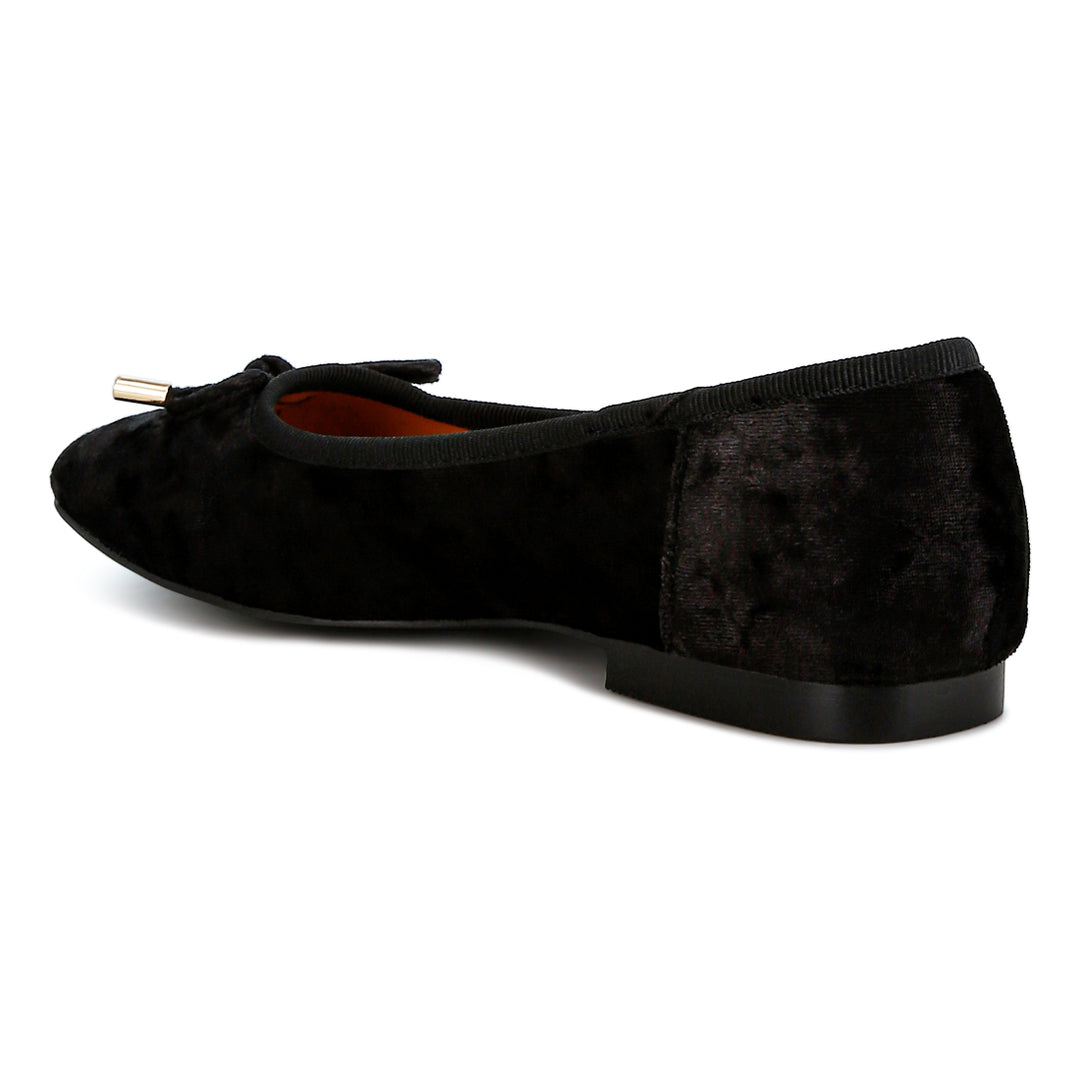 velvet bow ballerinas
#color_black