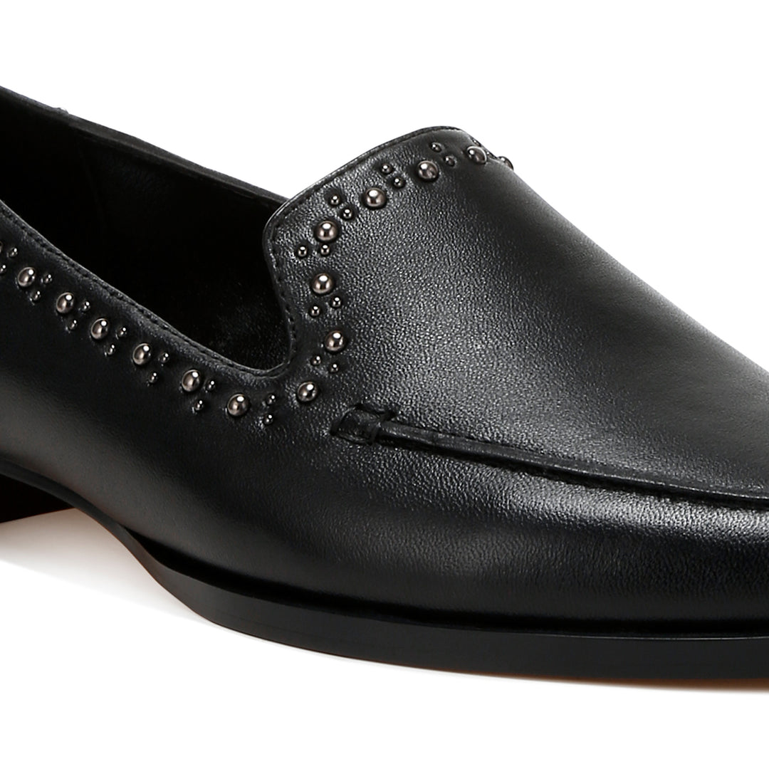 delicate stud detail leather loafers
#color_black